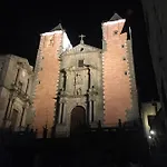 Destino Deluxe Adama *