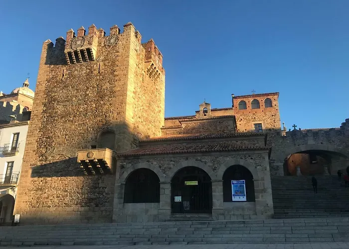 Destino Deluxe Adama Cáceres *