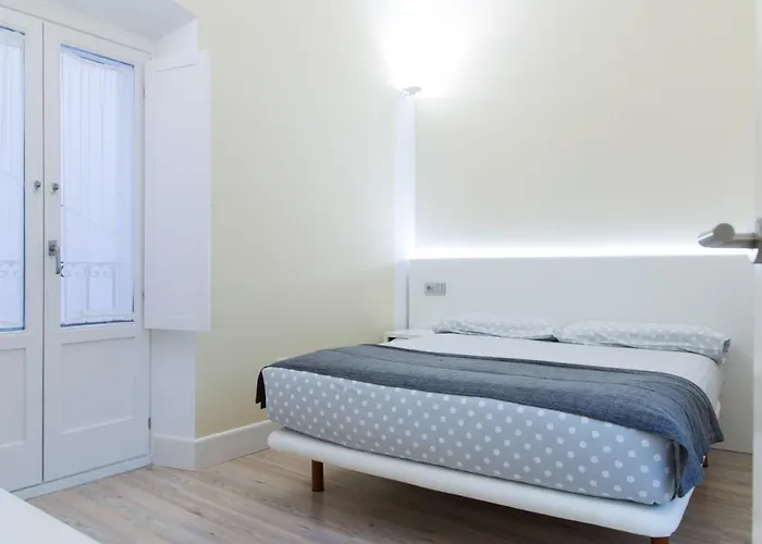 Adama Turistico Apartment Caceres